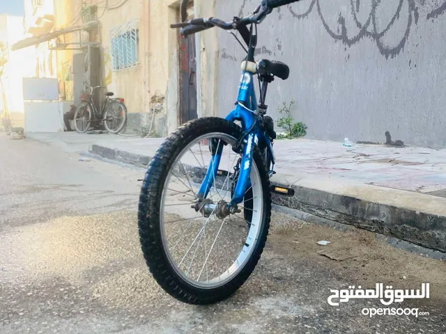 دراجة هوائية رقم 20