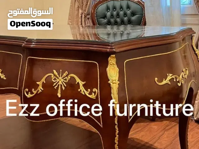 مكتب خشبزان احمر روماني مطعم نحاس