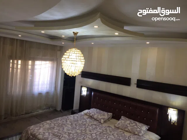 شقة مفروشة للايجار مع ترس كبير شفا بدران قرب جامعة العلوم التطبيقية والاكاديمية الكندية