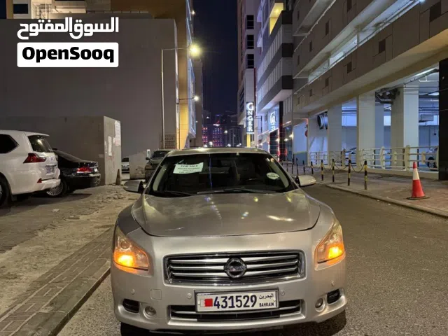 Maxima 2012 full option with full 1 year passing a d insurance. asking 1500 BD slightly negotiable.