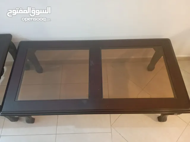 طاوله وسط مع طاولتين جانبيه