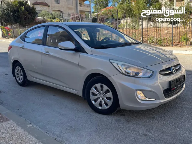 اكسنت 4 غيار ماتور 1600 بنزين موديل 2015