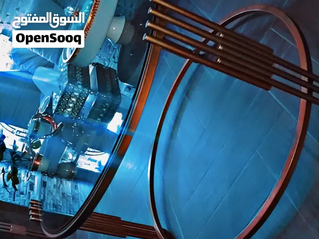 طاولات معدن للبيع استعمال سنة شبة جديد