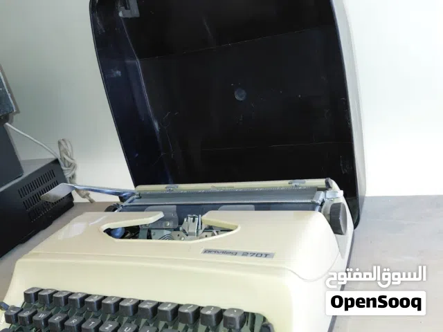 الة كاتبة انجليزي قديمة نظافة تامة