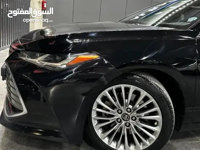 Used Toyota Avalon in Dammam