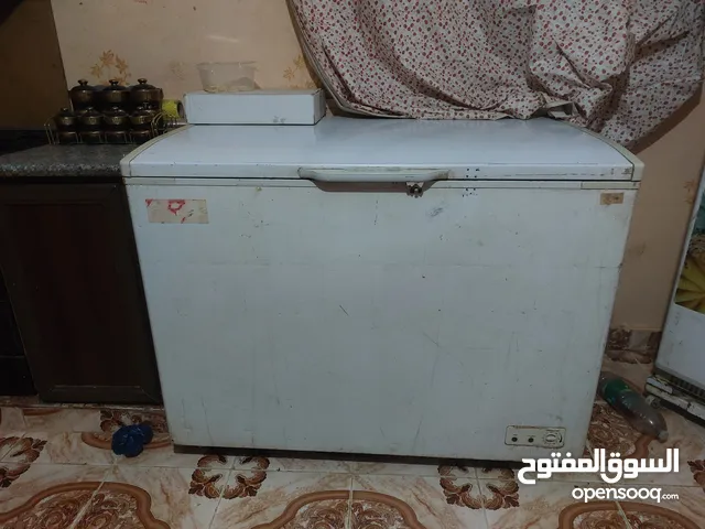 فريزر للبيع مستعمل
