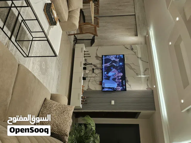 180 m2 5 Bedrooms Apartments for Sale in Zarqa Al Zarqa Al Jadeedeh