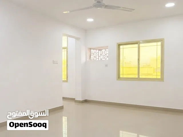2 Bedrooms flat for rent with Ewa