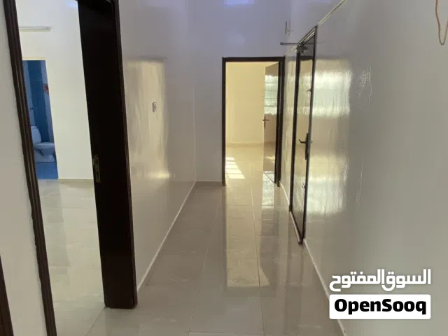 160 m2 3 Bedrooms Apartments for Rent in Muscat Al Maabilah