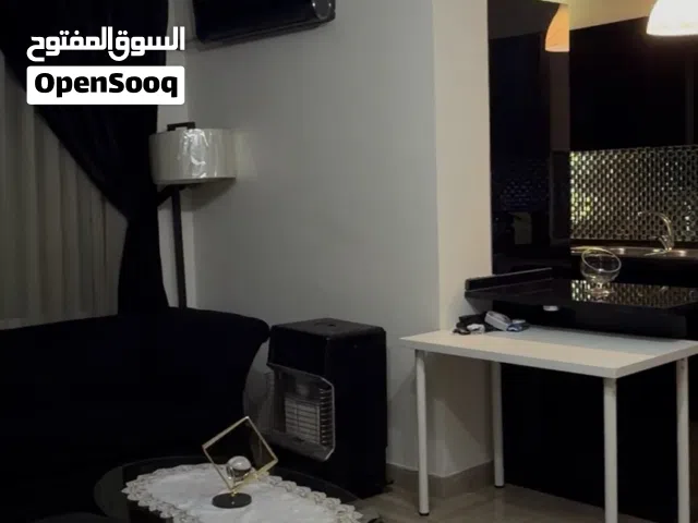 شقة في عبدون بقرب تاج مول موقع مميز