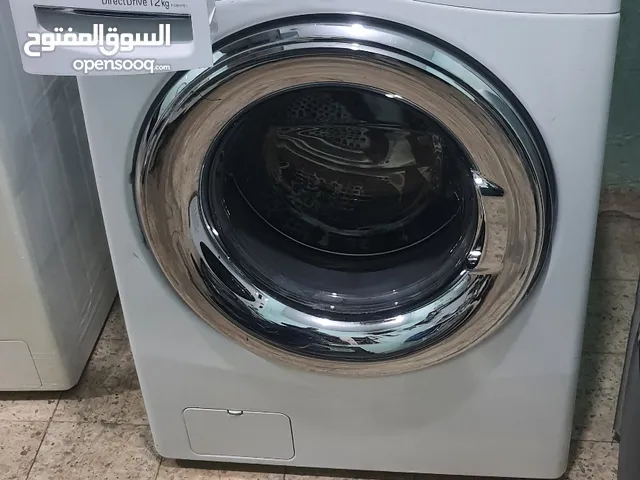 LG 11 - 12 KG Washing Machines in Al Jahra