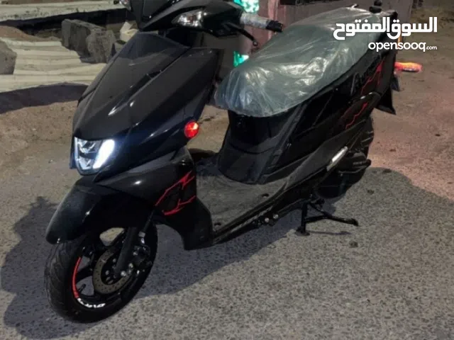 سزوكي افنس 2025