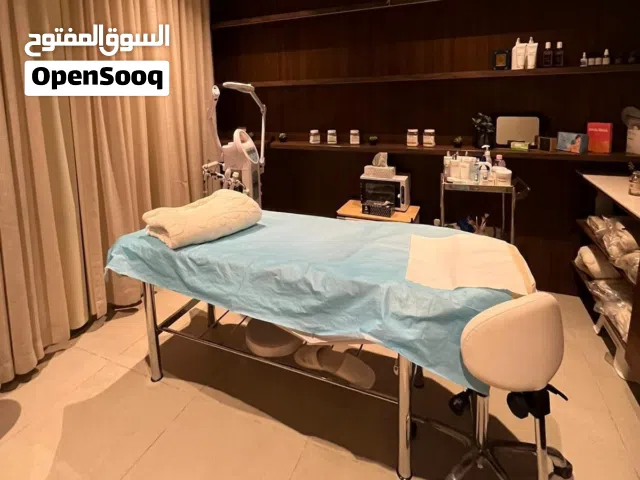 صالون دورين ( خلو ) للإيجار في أبو حليفة