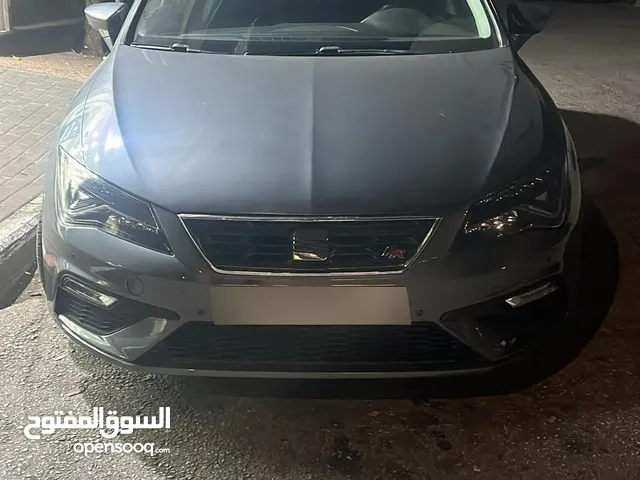 ليون. Fr. مع فتخه. اتومتتيك. ليد زنون بسعرررر حرق حرق