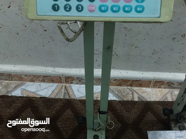 ميزان الكتروني عدد 2 للبيع