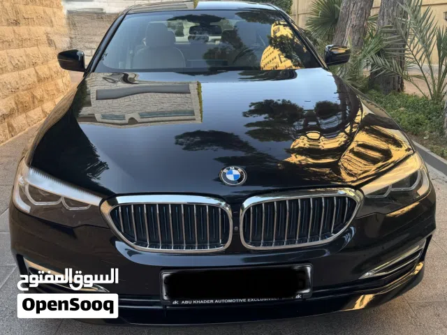 2019 BMW 5 Series 530