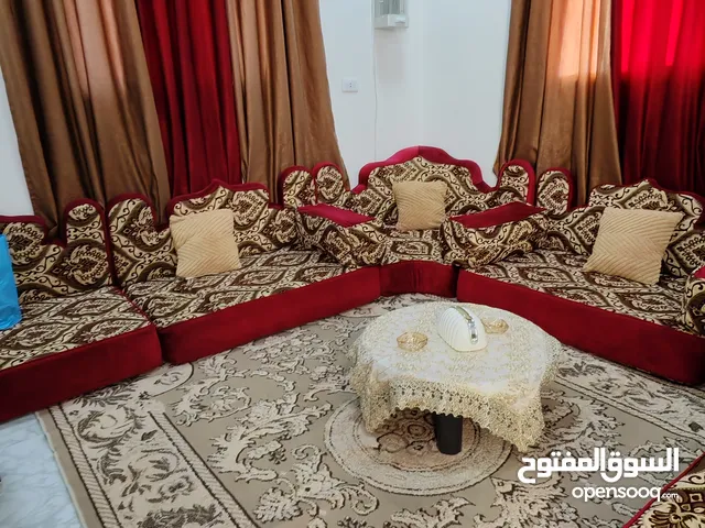 جلسة عربية للبيع بحالة ممتازة