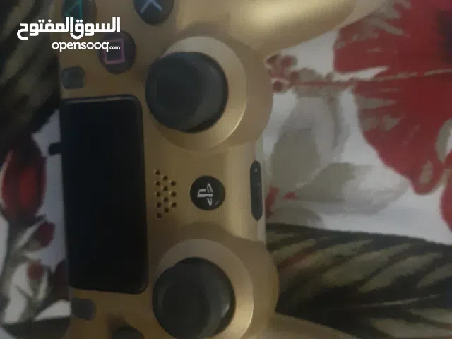 وحدة تحكم بلاي يستيشن قبل نفاذ الكمية لفترة محدودة غرض 2 بسعر واحد ليك وبس بادر بطلب اي دراعين