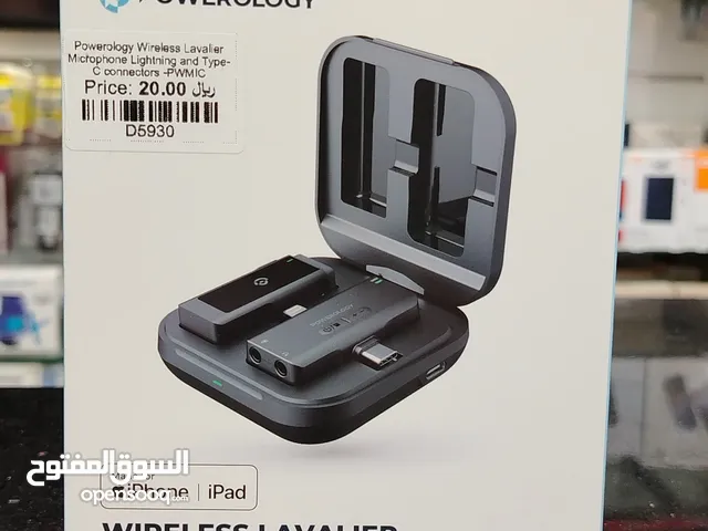 Powerology MFI Dual Connector Wireless Lavalier Microphone