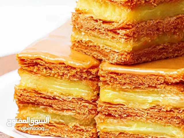 توصيل مالفي وبسبوسة غزال و كيكات وكلير بسعر الجملة