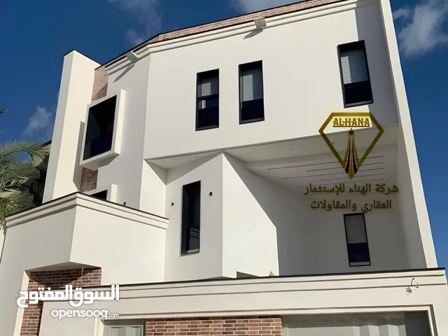 500 m2 More than 6 bedrooms Villa for Sale in Tripoli Souq Al-Juma'a