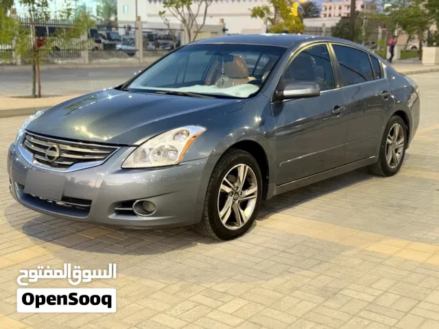 Nissan Altima2010