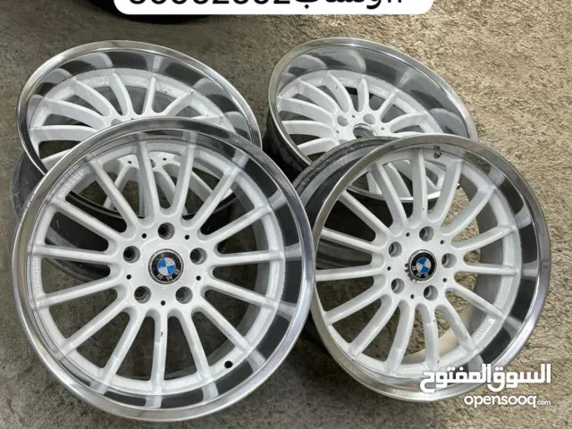 للبيع رنقات شركه حجم 18 عرضين يركبون حق BMW وكمارو 5بلوط