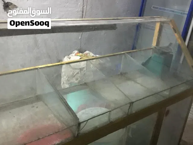 عارضه حلويات وسلعه
