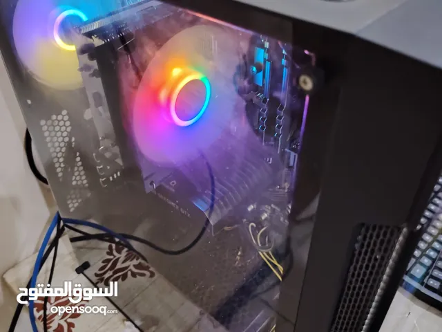 للبيع كيس وشاشه وسماعه وكيبورد وماوس..............................................................