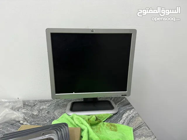 14" HP monitors for sale  in Muscat
