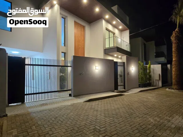 470 m2 5 Bedrooms Villa for Sale in Tripoli Al-Serraj