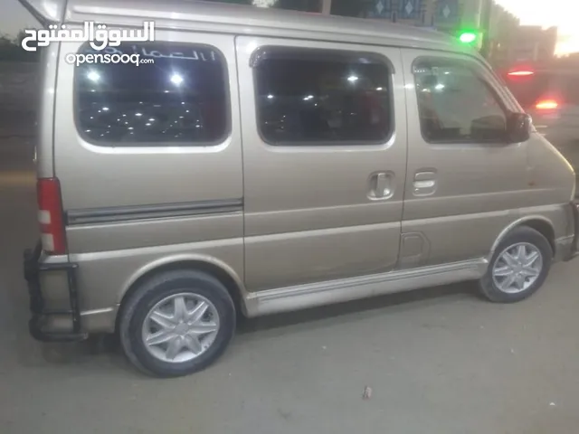 باص زوكي كاري
