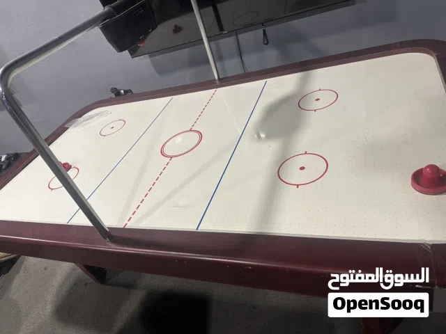 طاولة هوكي ممتازه جدا