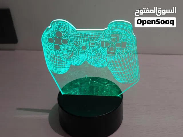 إضائة على شكل يد بلايستيشن