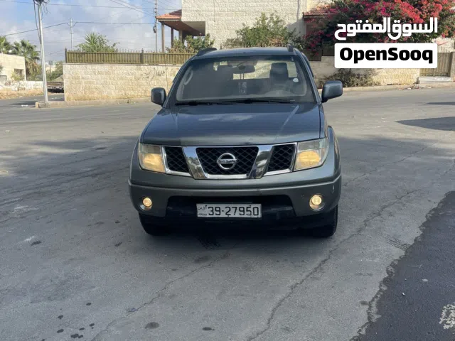 2013, نيسان, نافارا, LE