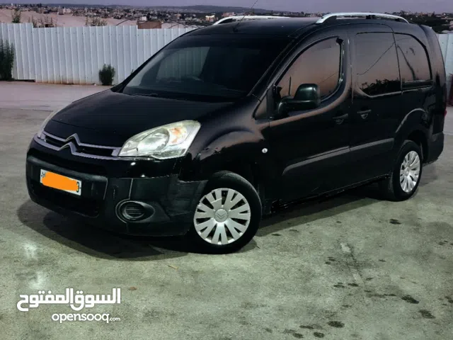 ستروين بيرلنجو 2015 الاقتصادية