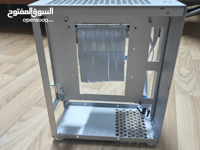 صندوق كمبيوتر صغير الحجم + كابل ربط كارت الشاشة