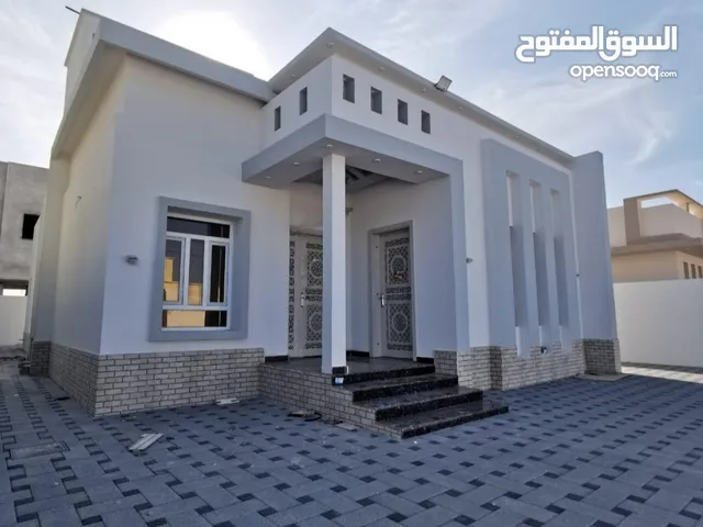 180 m2 2 Bedrooms Villa for Sale in Al Batinah Barka
