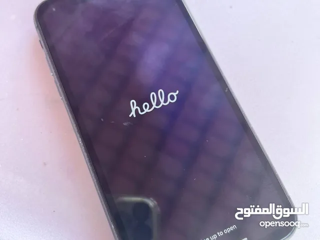 Apple iPhone 11 64 GB in Tripoli