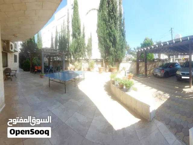 220 m2 3 Bedrooms Apartments for Rent in Amman Khalda