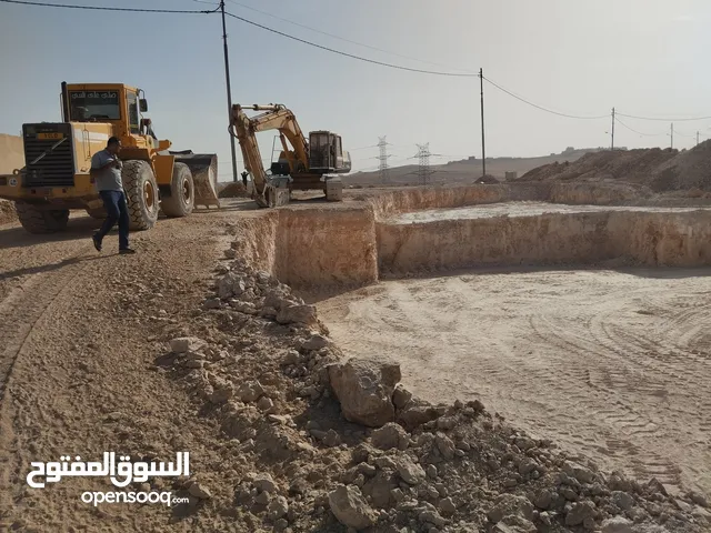 2006 Tracked Excavator Construction Equipments in Amman