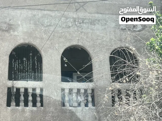 بيت عكادة 120 متر واجهة 6 في 20  قابل للسكن