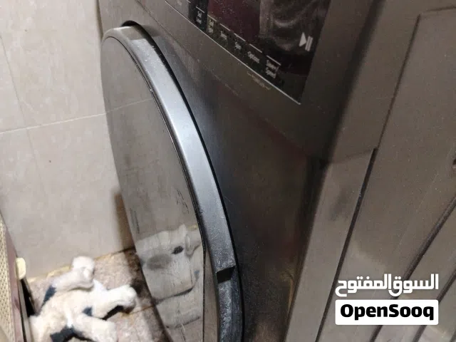 غساله ال جي جديده استخدام 3 أشهر فقط فقط تهتز من اشغله ماعرف ليش 3 أشهر وبعد ما استخدمته 18 كيلو