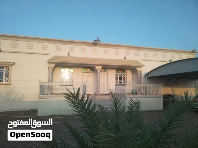 292 m2 More than 6 bedrooms Townhouse for Sale in Al Batinah Al Khaboura