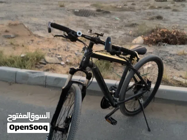 سيكل مشترنه قبل يومين سبب البيع ماعندي مكان حط سعرك عيبني  شله  فوق 900 درهم شله مشترنه ب1200