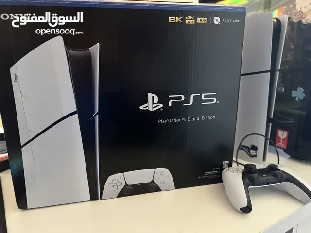 Ps5 slim digital   - only used for a month