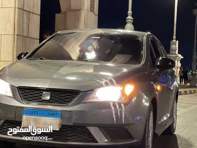 سيارة سيات ابيزه موديل 2014 بحالة المصنع بجواب مرافق