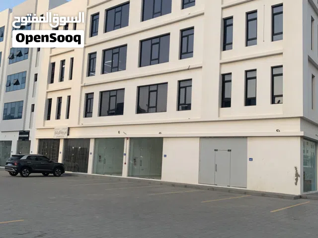 محلات بمساحات مختلفة للإيجار في المعبيلة. Shops for rent in Al Maabelah