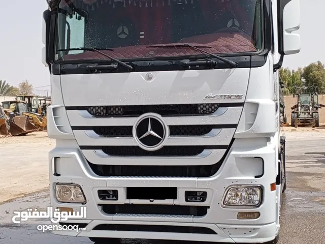 Tank Mercedes Benz 2011 in Zarqa