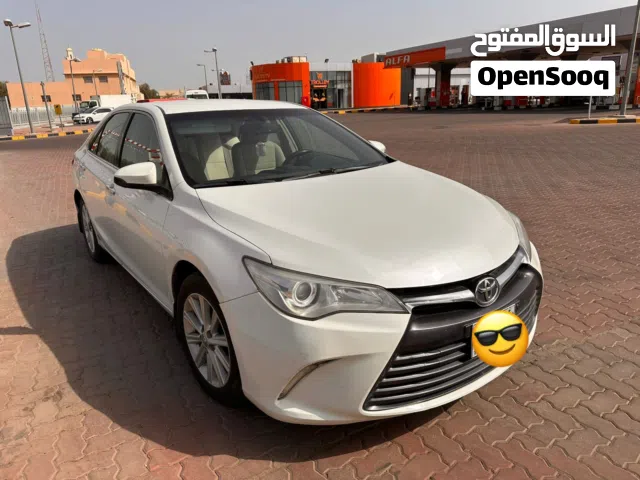 2016 تويوتا كامري GLX